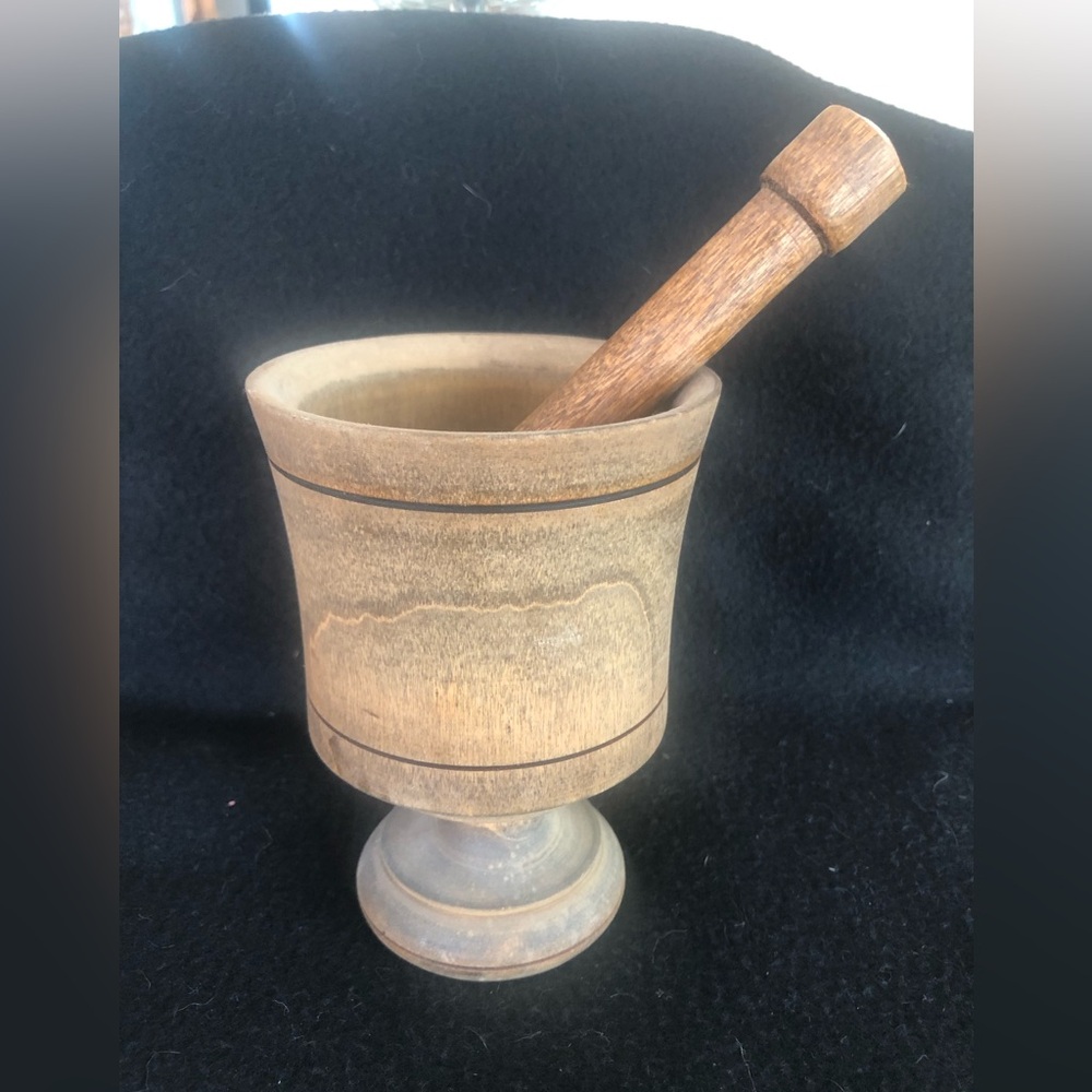 Wooden Mortar and Pestle Set
